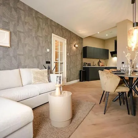Apartment Haya Beachhouse - King Den Haag